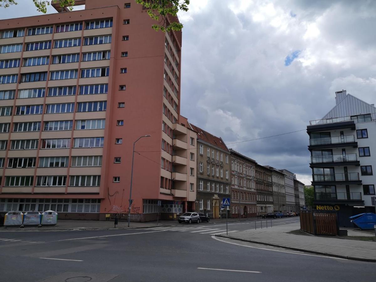 8 Pietro Ul Wielkopolska * Szczecin